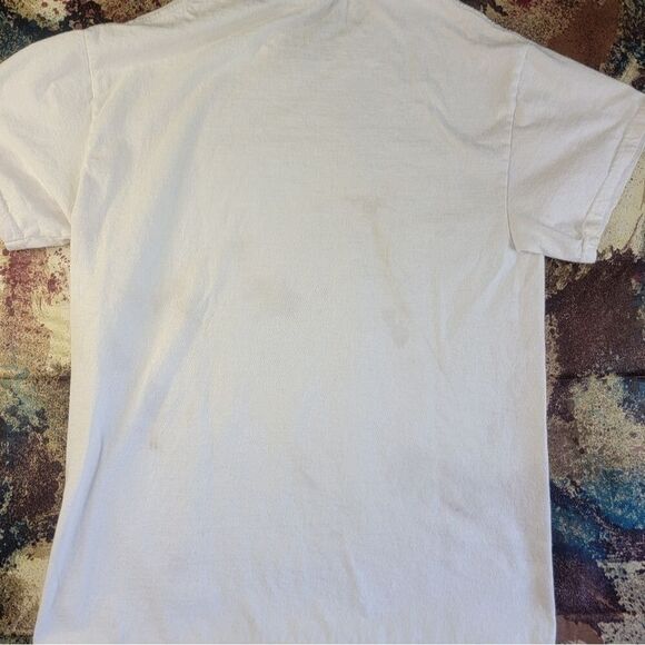 KISS Alive In ‘77 Retro Band T-shirt Men’s Size Small White Short Sleeve - Picture 14 of 15